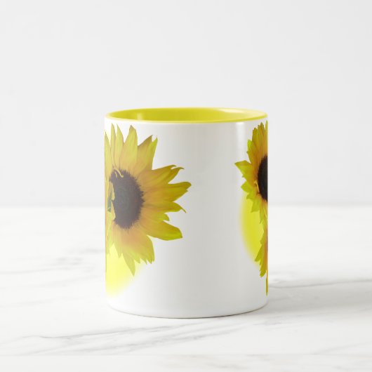 ヒマワリはマグの明るく黄色いヒマワリのコップをすくいます ツートーンマグカップ (中央)