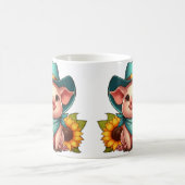 ヒマワリ付きカウボーイハットを着た子豚 コーヒーマグカップ (中央)