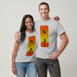 ヒューズ500の日没 Tシャツ