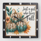 ヒョウかぼちゃガールラブズ秋 スクエア壁時計 (正面)