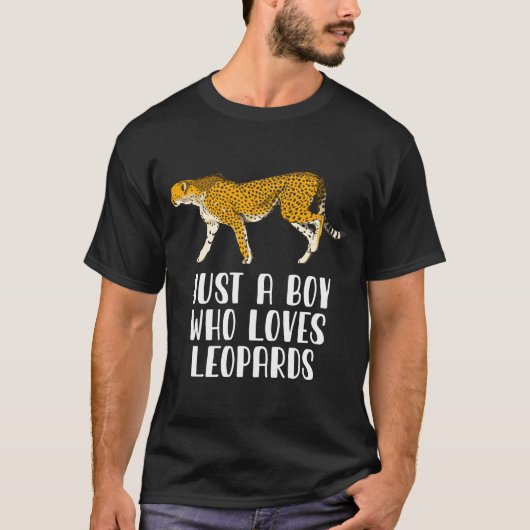 ヒョウが大好きな少年 Tシャツ (正面)