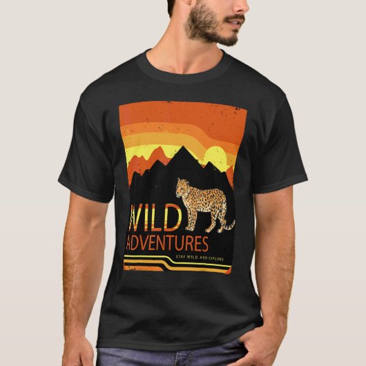 ヒョウのサファリサバンナアフリカの野生のネコの冒険 Tシャツ (正面)