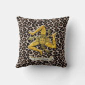 ヒョウのシシリアのTrinacriaは個人化なります クッション (裏面)