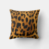 ヒョウの毛皮 クッション (裏面)