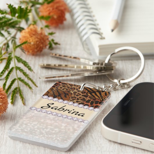 ヒョウの虎の皮ピンクのダイヤモンドグリッター結晶 キーホルダー (正面右)