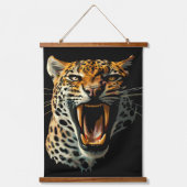 ヒョウの轟音による攻撃頭部 吊り下げ型タペストリー (正面)