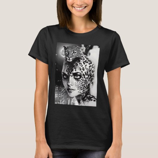 ヒョウの黒と白のヒョウ柄の女性 Tシャツ (正面)