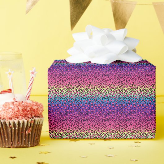 ヒョウカラフルの皮の模様 ラッピングペーパー (誕生日パーティー)