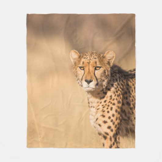 ヒョウポートレート フリースブランケット (正面)