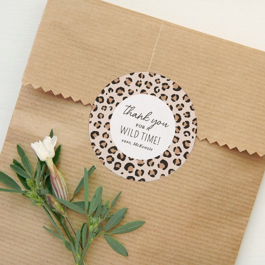 ヒョウ印刷の誕生日パーティー ラウンドシール