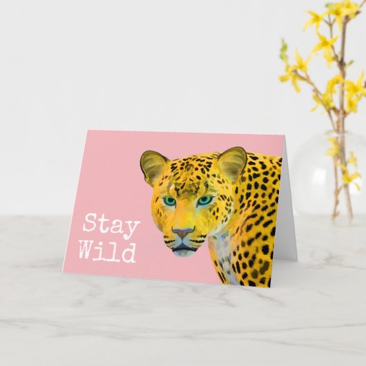 ヒョウ感動的ステイワイルドピンク カード (黄色い花)