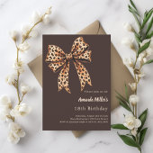 ヒョウ柄の弓ビストルブラウン誕生日 招待状