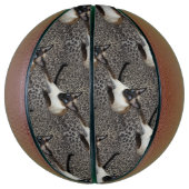 ヒョウ柄の野生の動物の斑点を描くシャム猫 バスケットボール (縦)