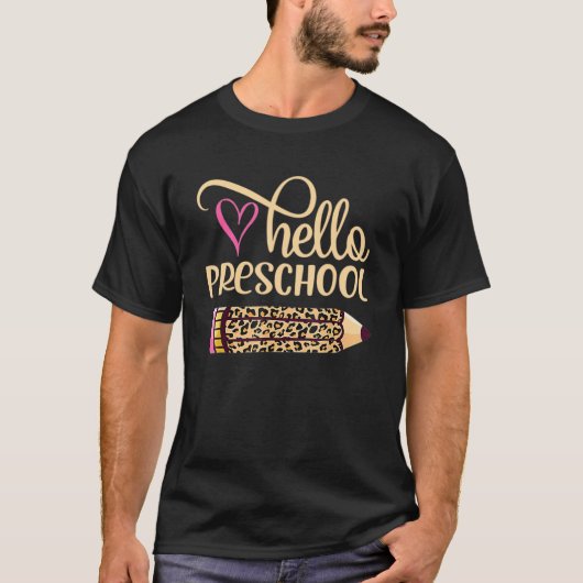 ヒョウ柄の鉛筆で元気に通学しよう 入学・進級おめでとう Tシャツ (正面)