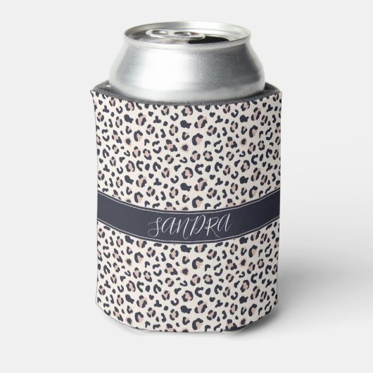 ヒョウ柄ピンク名前をカスタムする 缶クーラー (缶裏面)