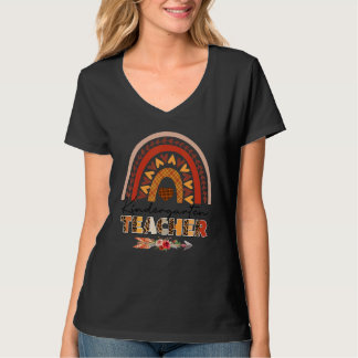 ヒョウ柄 虹 紅葉 秋 幼稚園の先生 T Tシャツ
