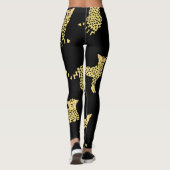 ヒョウ柄：黒い背景のチーズ レギンス (裏面)