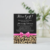 ヒョウ熱ピンクボウその女の子サファリ赤ちゃんシャワー インビテーションポストカード (スタンド正面)