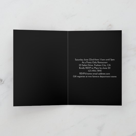 ヒョウ熱ピンクボウその女の子サファリ赤ちゃんシャワー 招待状 (内部)