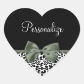 ヒョウ版動物模様ダークグリーン弓 ハートシール (正面)