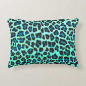 ヒョウ黒とティール（緑がかった色）プリント アクセントクッション (正面)