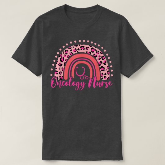 ヒョウBOHOレインボーオンコロジーナース乳がん Tシャツ (デザイン正面)