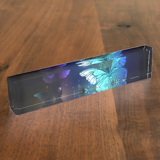 ヒラヒラするナイトバタフライ デスクネームプレート (側面)