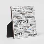 ヒラリー2016歴史的なヘッドラインのコラージュ フォトプラーク (正面)