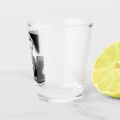 ヒラリー・クリントンによる33,000件のメールの削除 ショットグラス (右)