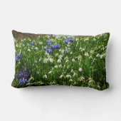 ヒルサイドオブアーリー春の花景観 ランバークッション (裏面)