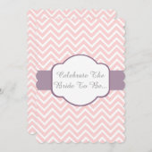 ヒースの紫色のシガーバンドデザインのピンクのシェブロン 招待状 (正面/裏面)