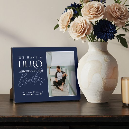 ヒーローがいる 私たちは彼を兄と呼ぶ フォトメモリー フォトプラーク
