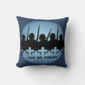 ヒーローの枕を防ぐための忘れ戦争記念枕 クッション (正面)