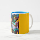 ヒーローコープ – ケン・ゲージ・アート ツートーンマグカップ (正面右)