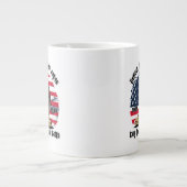 ヒーロー – 彼らは衣服犬のタグと戦闘ブーツ ジャンボコーヒーマグカップ (正面)