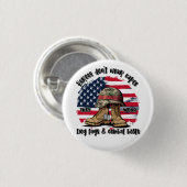 ヒーロー – 彼らは衣服犬のタグと戦闘ブーツ 缶バッジ (正面&裏面)