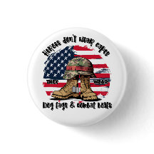 ヒーロー – 彼らは衣服犬のタグと戦闘ブーツ