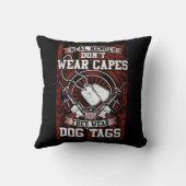 ヒーロ実在ーズ衣服ドッグタグ クッション (裏面)