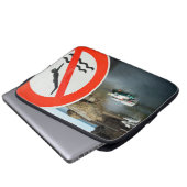 ビアリッツ ラップトップスリーブ (正面下部)