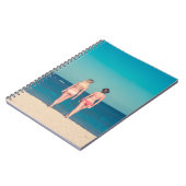 ビキニを着た2人の女性が上陸する ノートブック (左側)