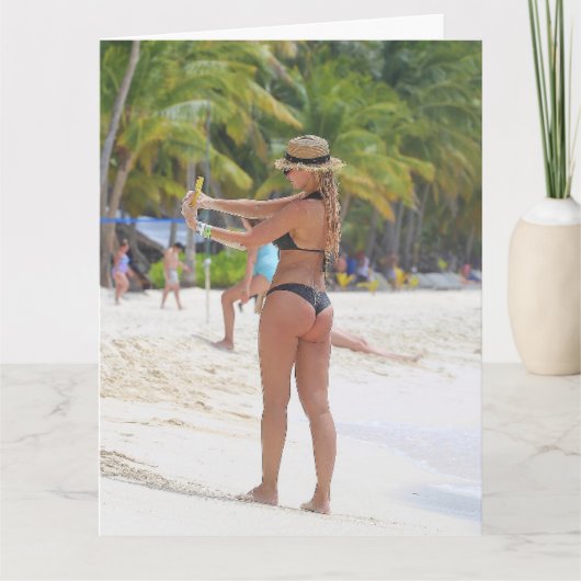 ビキニビッグ底ガールジャイアント誕生日カード カード (正面)
