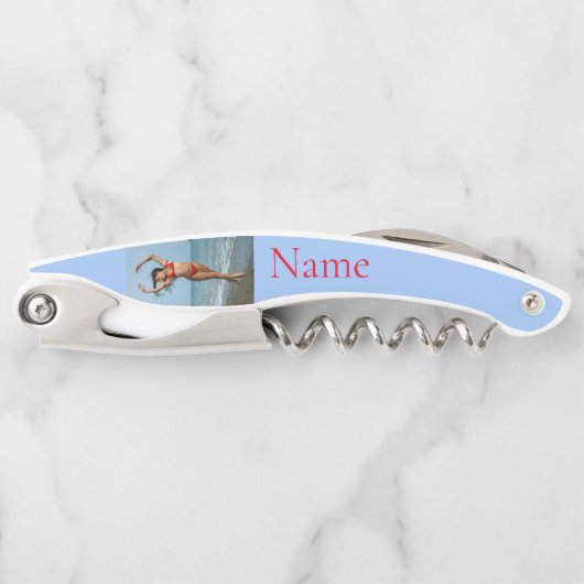 ビキニモデル踊りサンダー_コーブ ソムリエナイフ (正面)