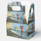 ビキニモデル踊りサンダー_コーブ フェイバーボックス (オープン)