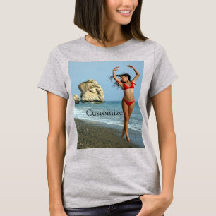 ビキニモデル踊りサンダー_コーブ Tシャツ