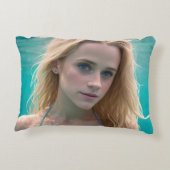 ビキニ水中のブロンド アクセントクッション (裏面)