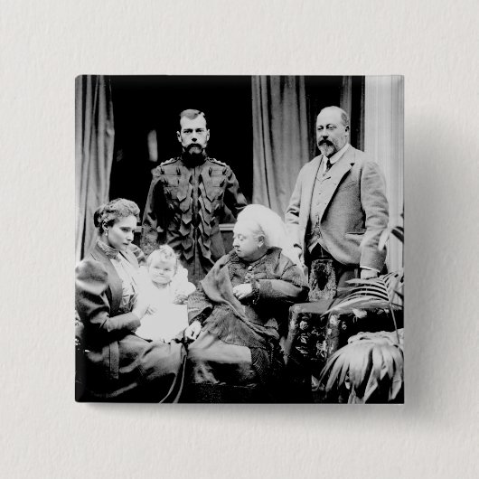 ビクトリアの皇帝ニコラス女王II 缶バッジ (正面)