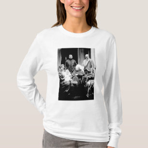 ビクトリアの皇帝ニコラス女王II Tシャツ