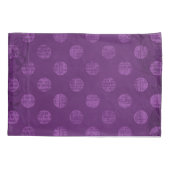 ビクトリアンでグランジでカラフルなレトロの紫色の水玉模様 枕カバー (裏面)