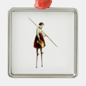 ビクトリアンな支柱の歩行者の女性 メタルオーナメント (正面)