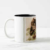 ビクトリアンな猫は鳴き鳥のためのバイオリンを演奏します ツートーンマグカップ (左)